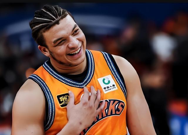 河床主场优势明显，球迷期待逆转奇迹的简单介绍