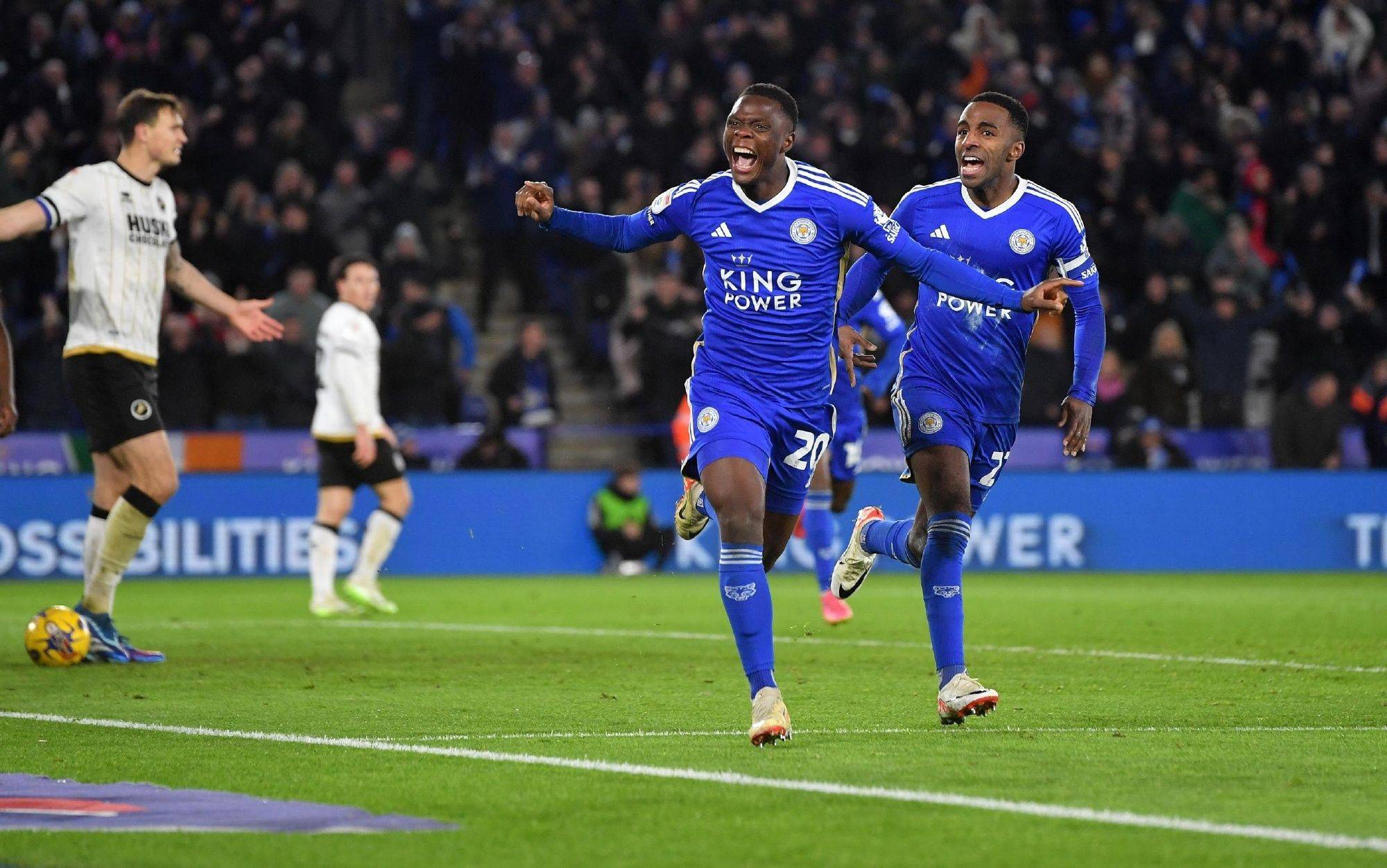 爱游戏直播-莱斯特城客场战胜萨尔茨堡，英超领头羊再次证明实力的简单介绍