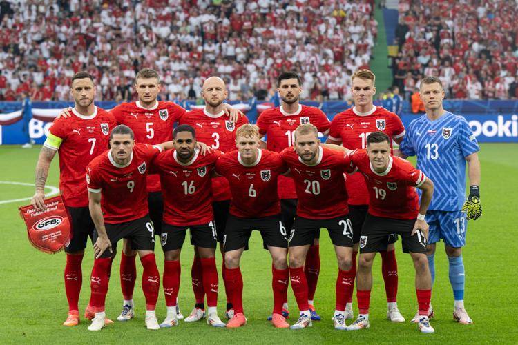 爱游戏竞技-波兰战胜奥地利，生死战晋级欧国赛八强的简单介绍