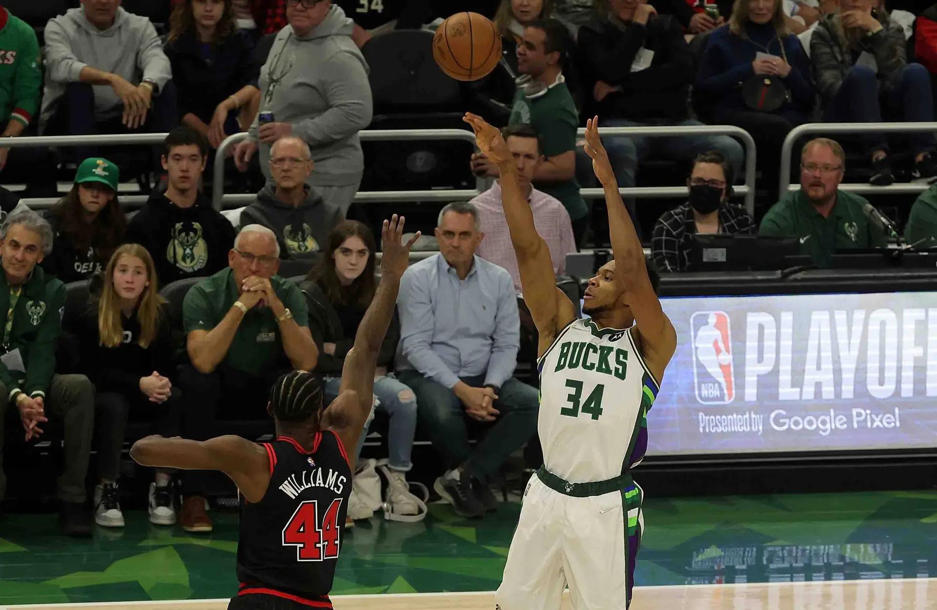 包含芝加哥公牛表现逊色，季后赛希望渺茫的词条