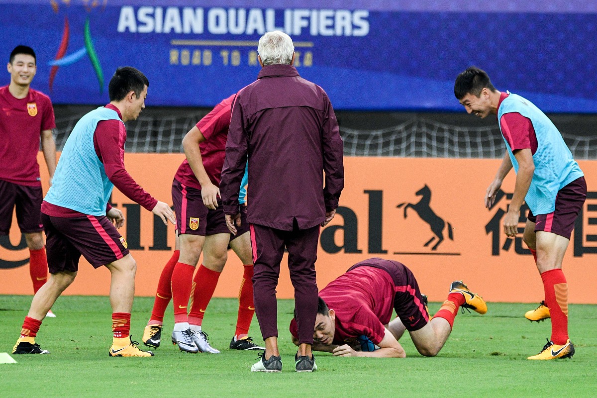 爱游戏入口-关于球队场地遭遇问题，或将影响后续比赛进行的信息