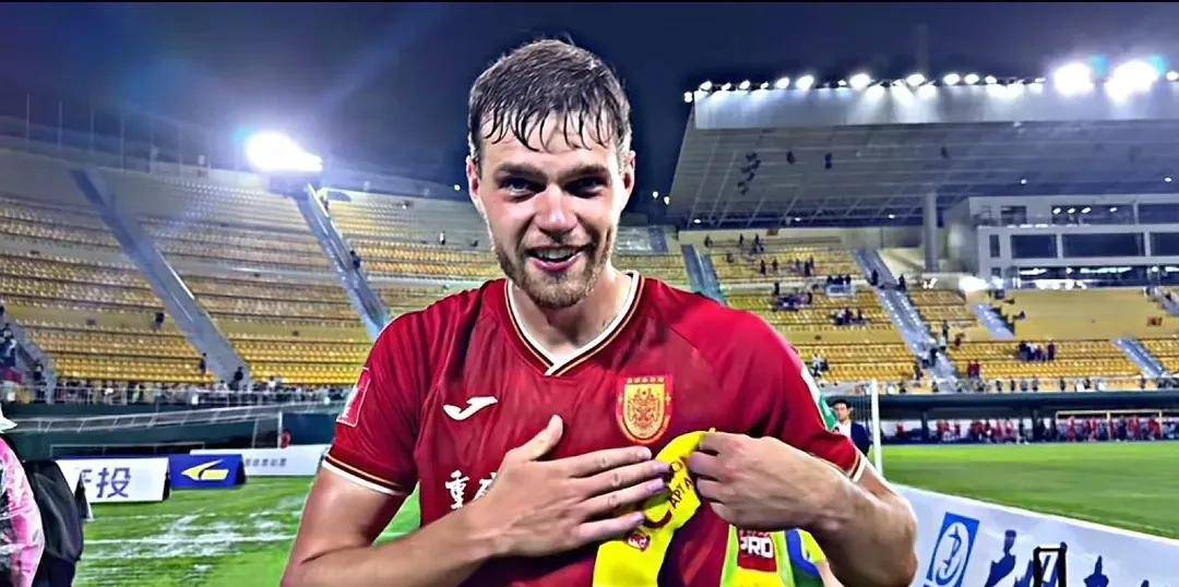 爱游戏网页版-包含球队新晋球员爆发，刷新出色个人表现的词条